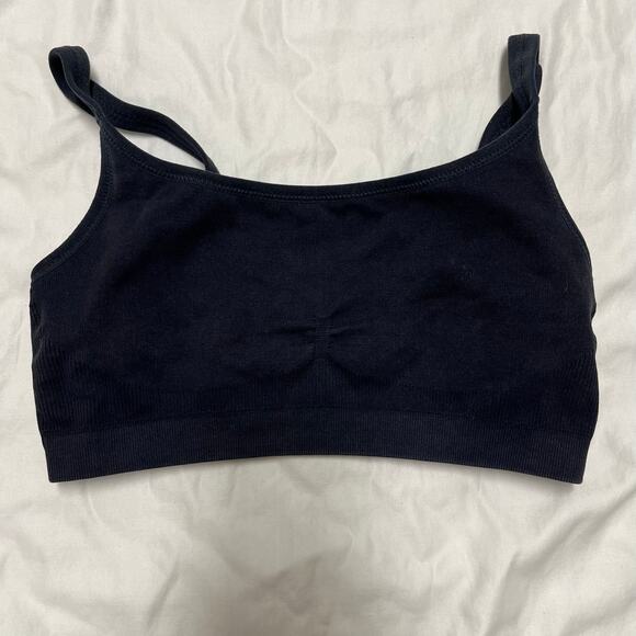 Vuori Helix Seamless Bra Black S Low Impact Ribbed Yoga Sports Bra Loungewear - Picture 4 of 9
